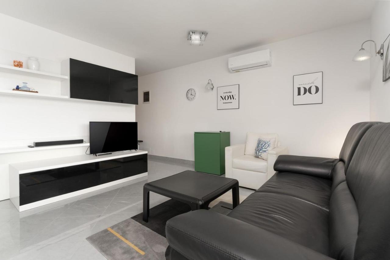 Apartment Sky By Seeadria Agency Novigrad  Zewnętrze zdjęcie